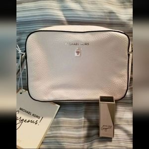 🆕Michael Kors Crossbody Gorgeous Fragrance Blush pink bag
